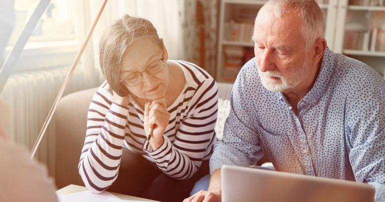 ¿Los pensionados deben pagar impuestos?