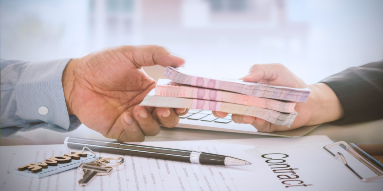 ¿Qué pasa si recibo pagos, préstamos o aportaciones  en efectivo?